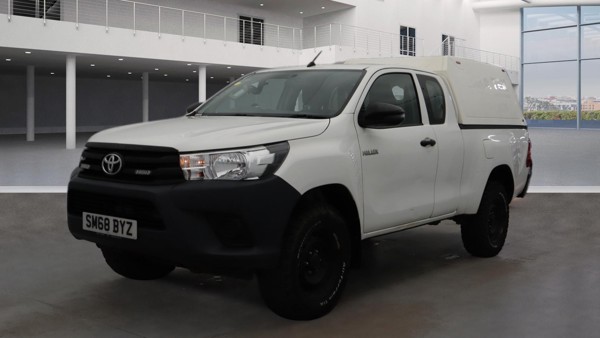 TOYOTA Hilux